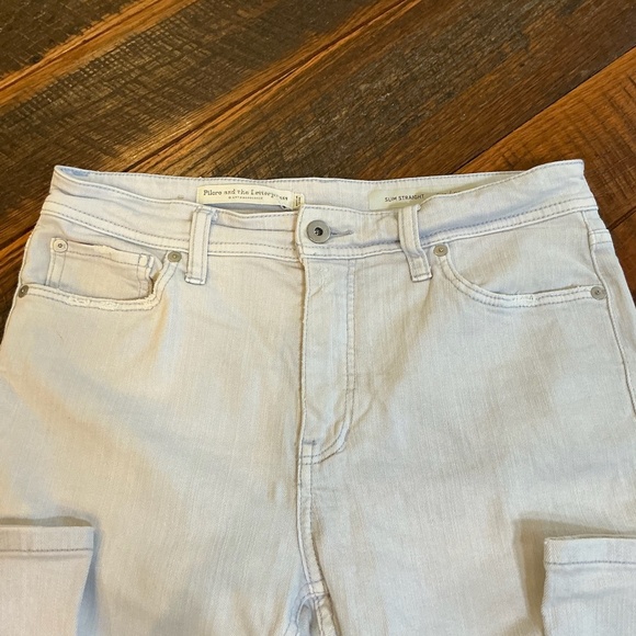Pilcro and the Letterpress Slim Straight Distressed Jeans Light Wash Size 27 - Picture 4 of 13